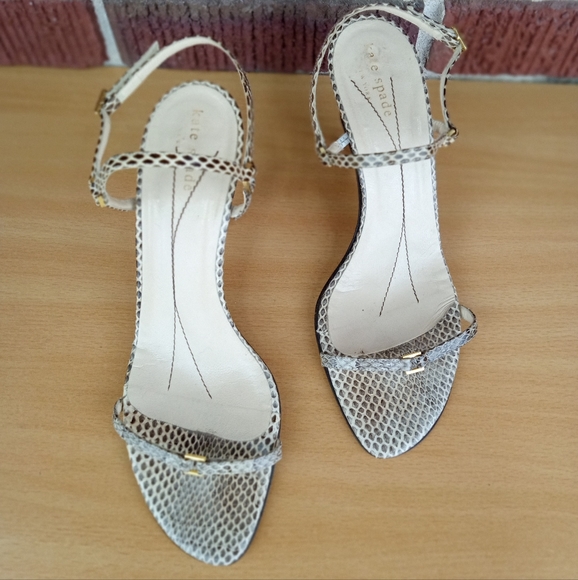 Kate Spade Snake Embossed Leather Strappy Heeled Sandals in Taupe Snake Sz. 8.5 - Picture 3 of 10